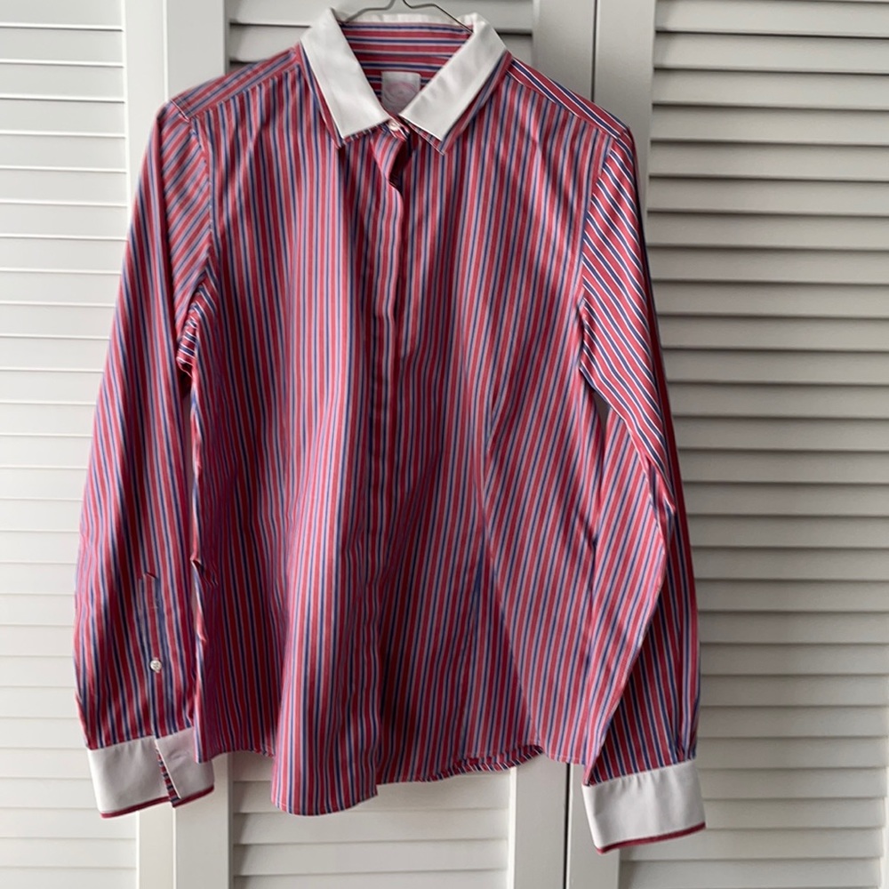 Ladies Brooks Bothers tailored blouse